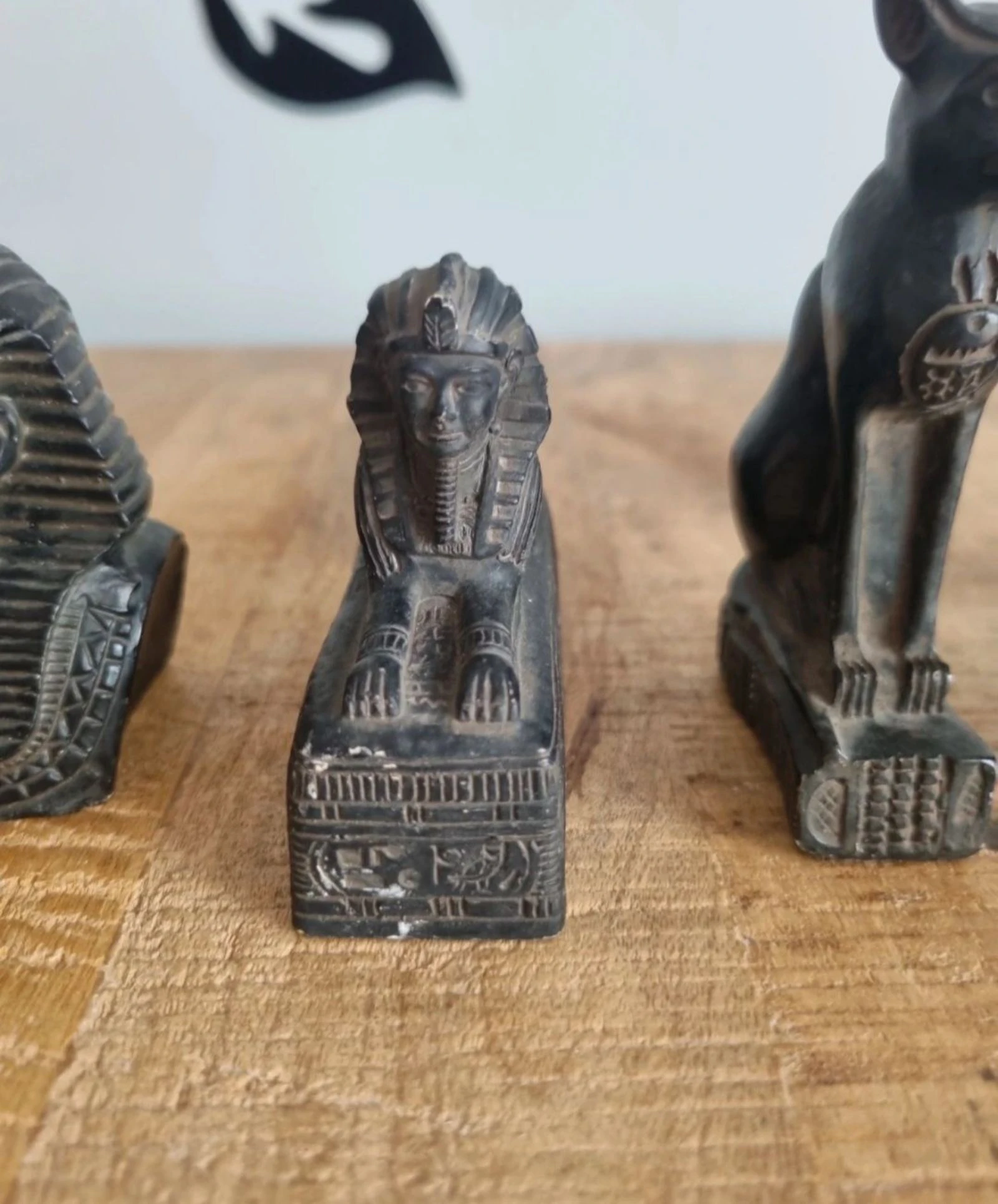Set van 5 decoratieve Egyptische standbeelden (Toetanchamon – photo 3